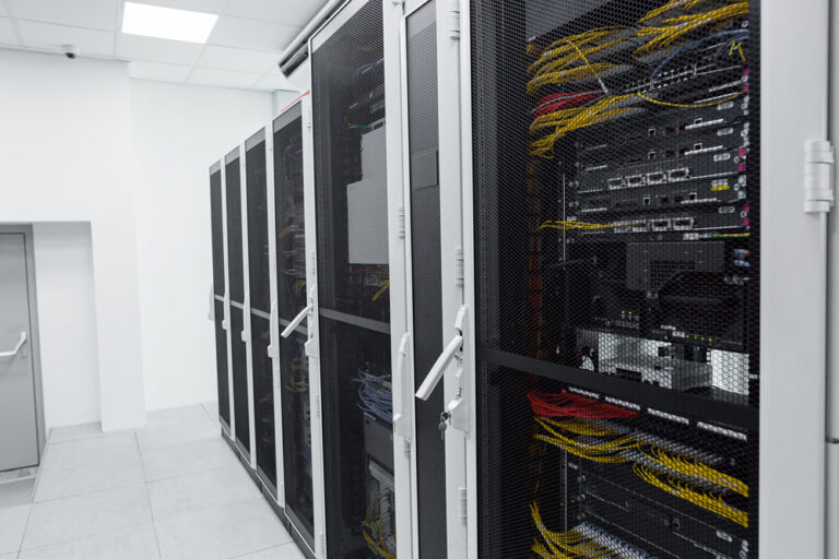 Cloud Act, czyli dane w chmurze, FBI i wielka polityka